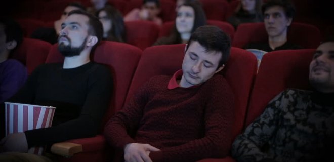 Film veya dizi izlerken uyuyakaldınız mı?