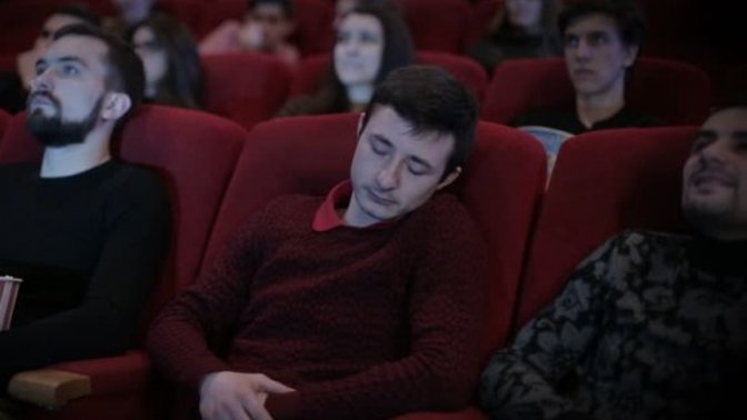 Film veya dizi izlerken uyuyakaldınız mı?