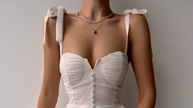 Bir kadını seksi yapan kendisi midir, giydiği kıyafeti mi?