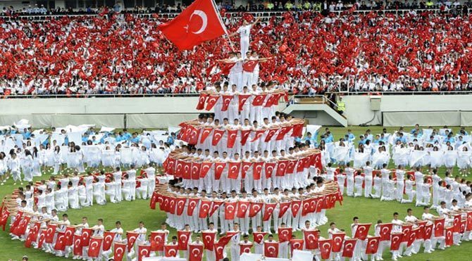 19 Mayıs Atatürkü Anma, Gençlik ve Spor Bayramı sana neler hissettiriyor?