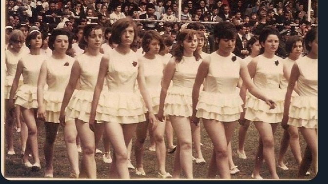 19 Mayıs gösterisi (!) Bu fotoğraf hakkında ne düşünüyorsunuz?