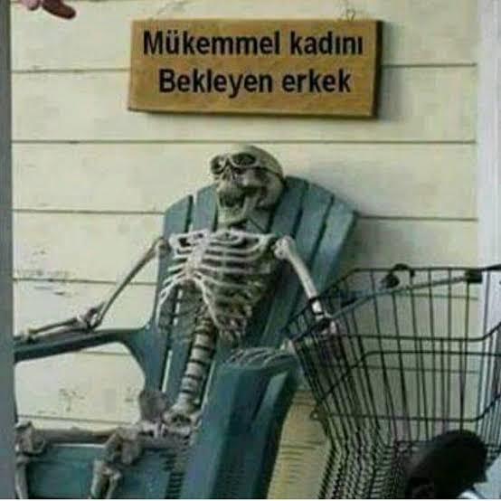 Kadınlar, erkekleri neden bekletir?