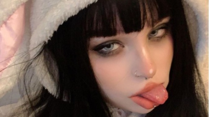 Hangi saç tam lolita saçıdır?