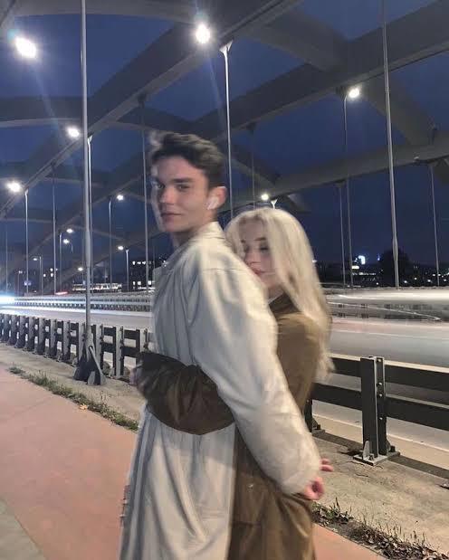 Aşk tek kişilik midir yoksa çift kişilik midir?
