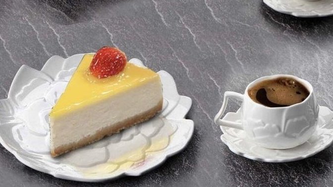 Bu tatlı tabağı ve kahve fincanı seti nasıl?