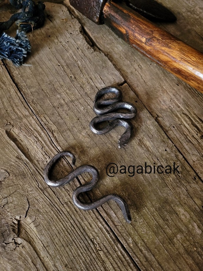 Merhaba arkadaşlar haftaya kız arkadaşımın doğum günü var ve nasıl bir hediye alacağımı bilmiyorum?