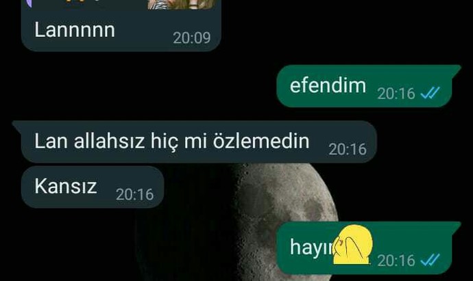Yapışık insanlara olan tavrınız nedir?