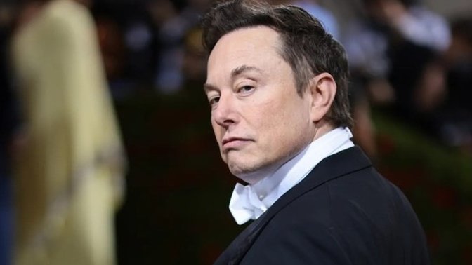 Elon Musk Twitter'ı satın alma işini askıya aldı! Sebebi mantıklı mı?