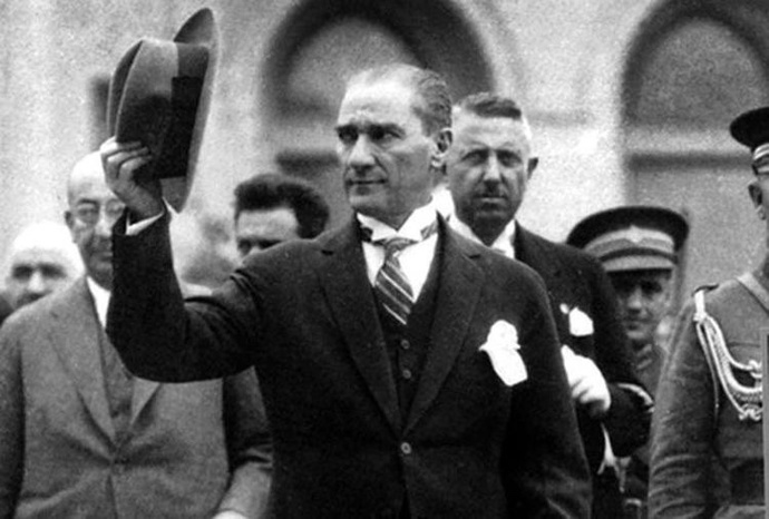 Hayatta başarılı olmak için lider mi olmak gerekiyor, yoksa patron mu?