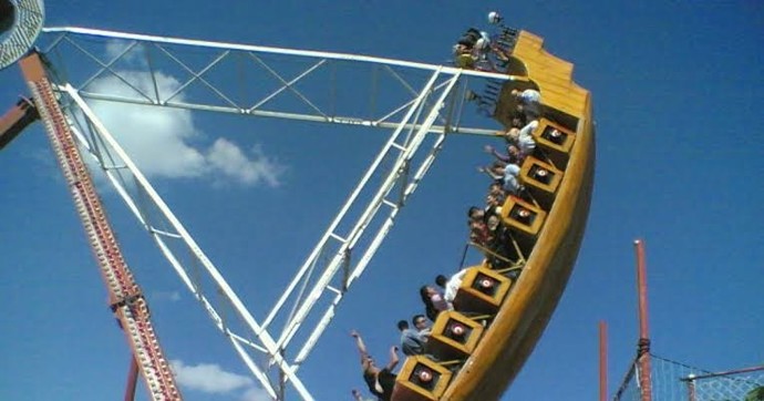 Sevgilim lunaparkın ortasında bırakıp gitti beni. Sizce kim haklı?