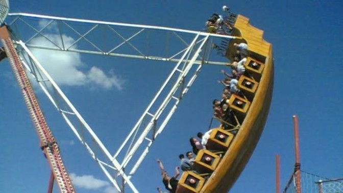 Sevgilim lunaparkın ortasında bırakıp gitti beni. Sizce kim haklı?