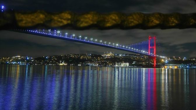 Hiç tanımadığımız insanların ruhunu neden merak ediyoruz?