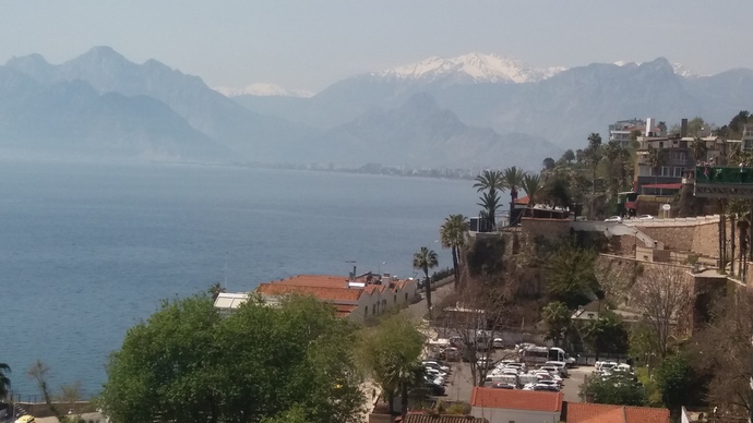 Kızlar, KKimler burayı bilebilir?