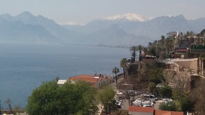Kızlar, KKimler burayı bilebilir?
