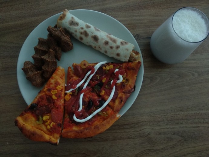 Yeni uyandım kahvaltı yaptınız mı siz?