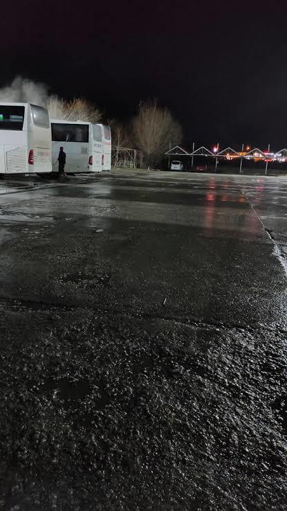 Otobüste gece yolculuğunu mu tercih edersiniz yoksa gündüz yolculuğunu mu?
