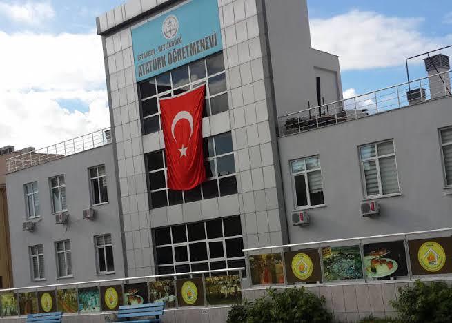 Yabancı bir ilde en uygun konaklama nerede yapılır arkadaşlar?
