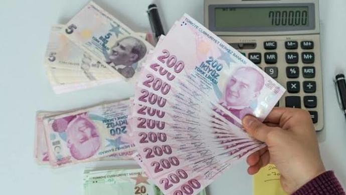 Sevgililer arasında para mevzusu olur mu?