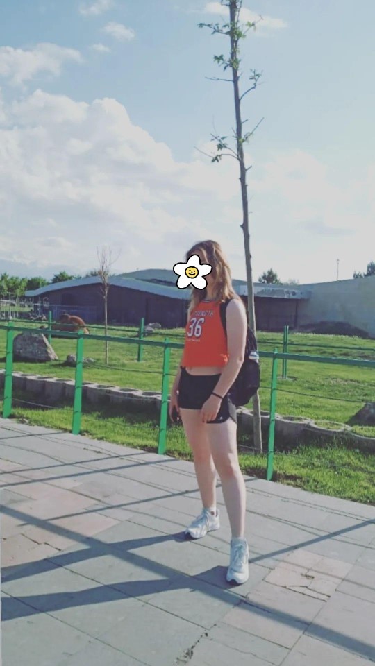 Flörtleştiğim çocuk boydan fotoğraf istedi, gönderince garip görünüyorsun dedi. Ne yapayım?