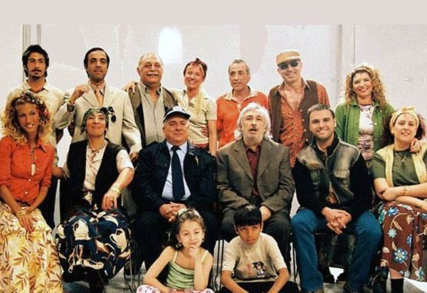 Nostalji dizileri açıp tekrardan izler misiniz?