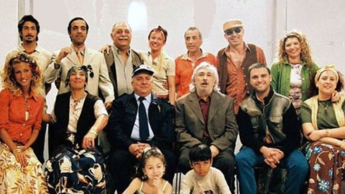 Nostalji dizileri açıp tekrardan izler misiniz?
