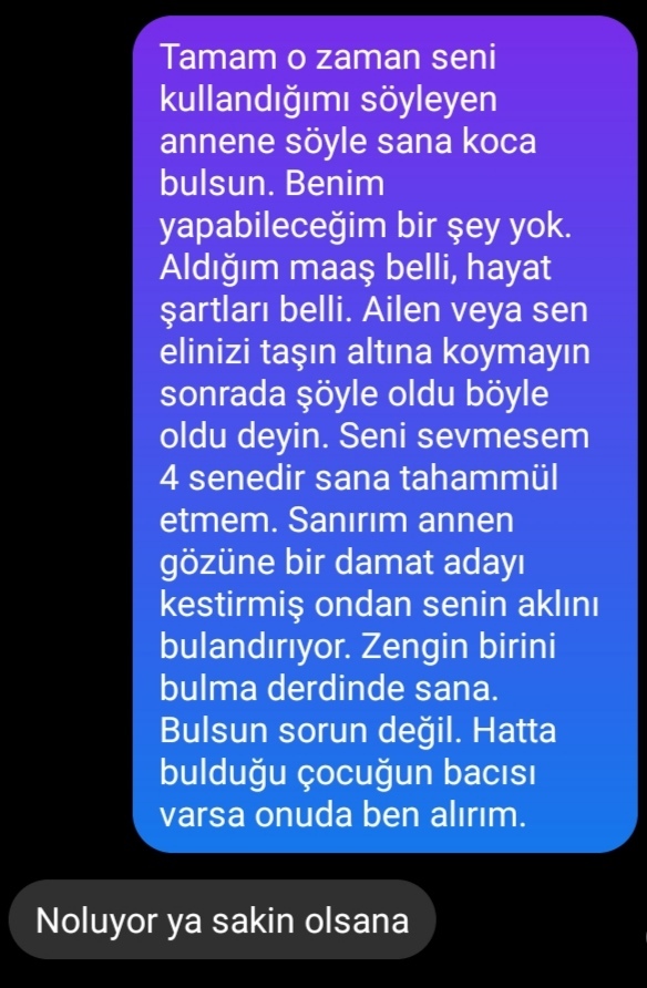 4 yıldır birlikte olduğum sevgilimle kavga ettik! Sizce kim haklı?