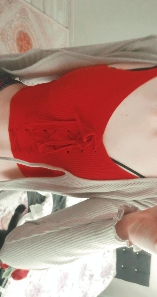 Crop+eşofman kombinlerini nasıl buluyorsunuz?