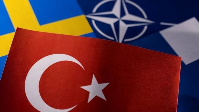 Türkiye, İsveç ve Finlandiya'ya NATO için evet oyu vermeli mi?