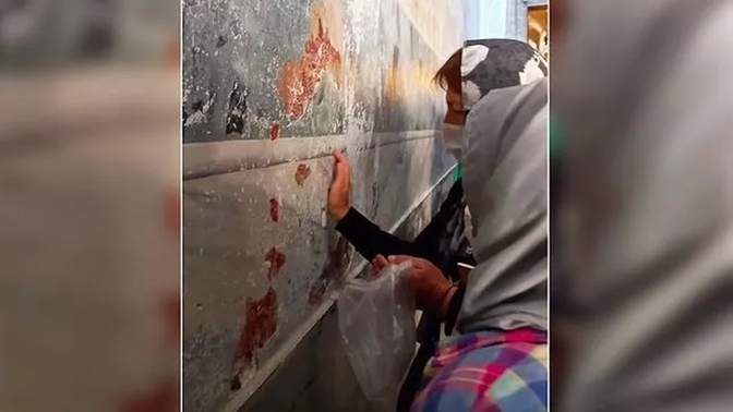 Şimdi de Ayasofya'nın duvarları sökülüyor. Ayasofya nasıl korunur?