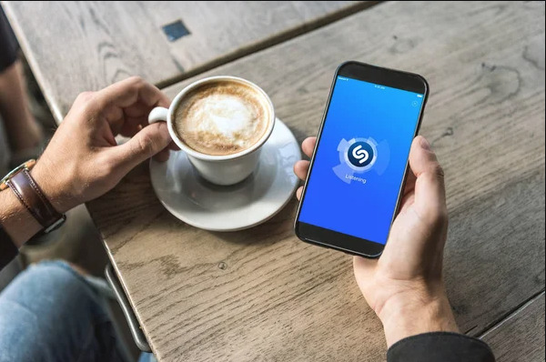 Shazamda bulduğun son şarkı ne?