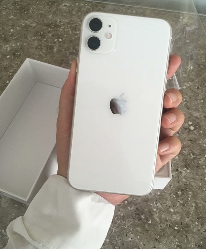 Kocama itaat ettim bana yeni telefon aldı güzel mi?
