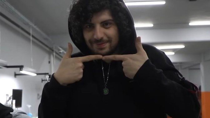 İzlemeyi sevdiğiniz Twitch yayıncısı kimdir?