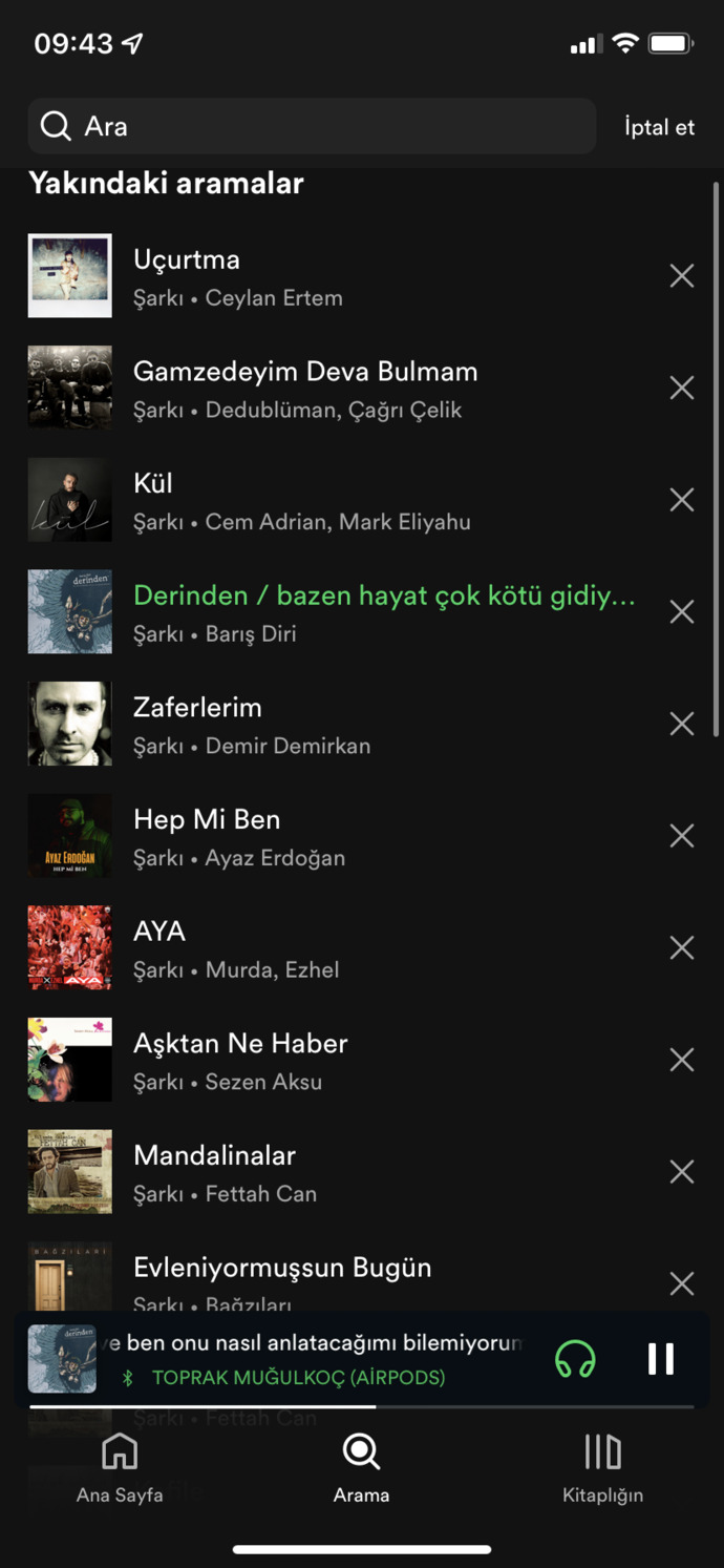 Dinlediğinizde sizi uzaklara götüren bir şarkı var mı?