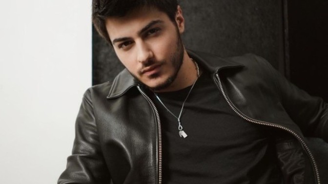 Sizin de sevdiğiniz müzisyen var mı?