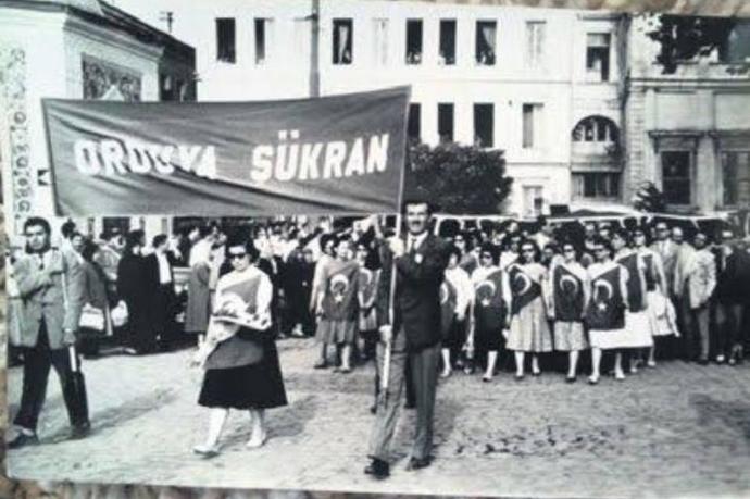27 Mayıs tarihinin eskiden Hürriyet ve Anayasa bayramı olarak kutlandığını biliyor muydunuz?