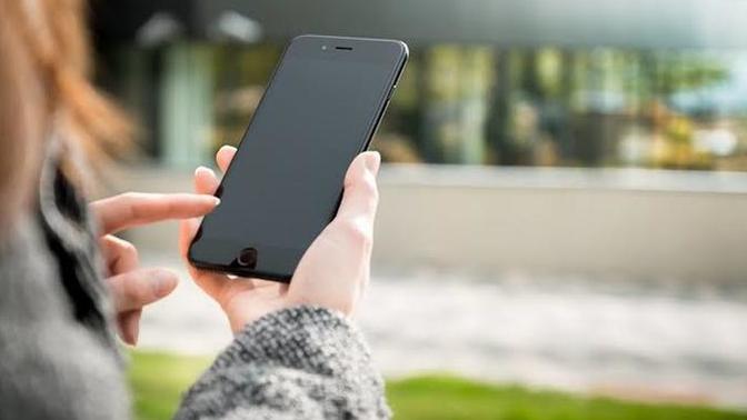 Teknolojiden anlamadığınız halde teknolojiden anlıyormuş gibi davranır mısınız?