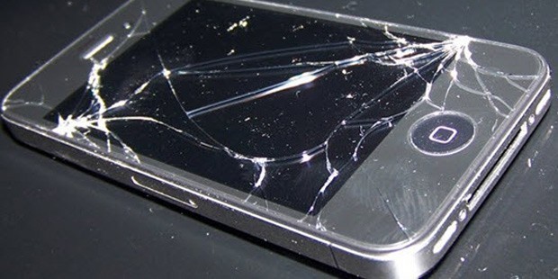 Cep telefonunuzu hiç düşürdünüz mü?