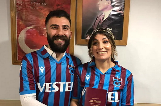 Evlenebilmek için Trabzonsporun şampiyon olmasını beklediler! Siz olsaydınız takımınızı bekler miydiniz?