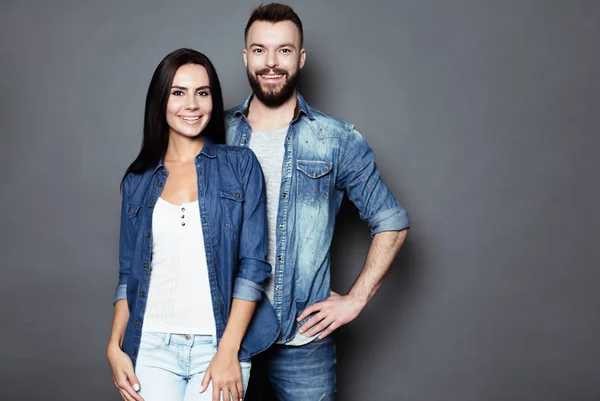 Sevdiğinizle aşkınızda rakip olmak mı ekip olmak mı tutkuyu ve bağlılığı daha da çoğaltır?