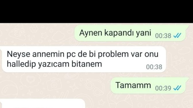 Bu konuşmada Bi soğukluk yok mu 1 saat yazmasını bekledim uyumadım uykum olduğu halde o direkt uyuyorum yazdı ne düşünüyorsunuz?