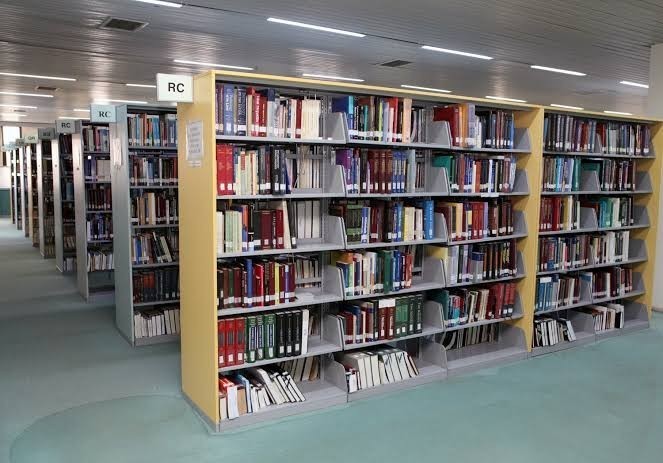 Okuduğu üniversite ve bölümü kendi çektiği fotoğraf/video ile anlatan 3 kişiye 100'er TL Trendyol çeki hediye📚!