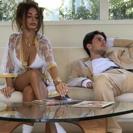 Bir kadının regl döneminde olması ona trip atma hakkı verir mi?