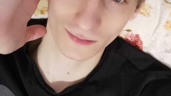 Aşka inanır misin sizce aşk geecekten var olan bir şey mi?