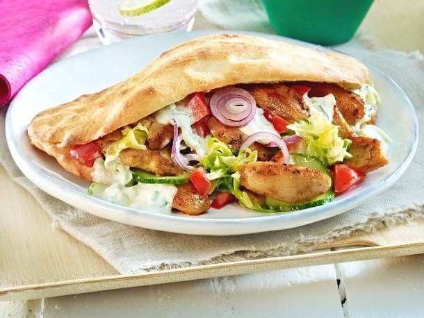 Tavuk döner mi, et döner mi?
