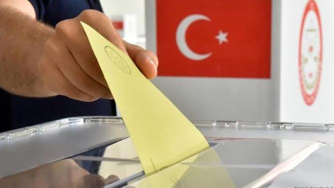 Sizce gelecek seçimde kim kazanacak?