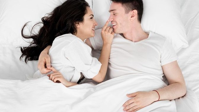 Partnerinizle aranızdaki uyumu 1-10 arasında puanlayacak olsanız, kaç verirdiniz?