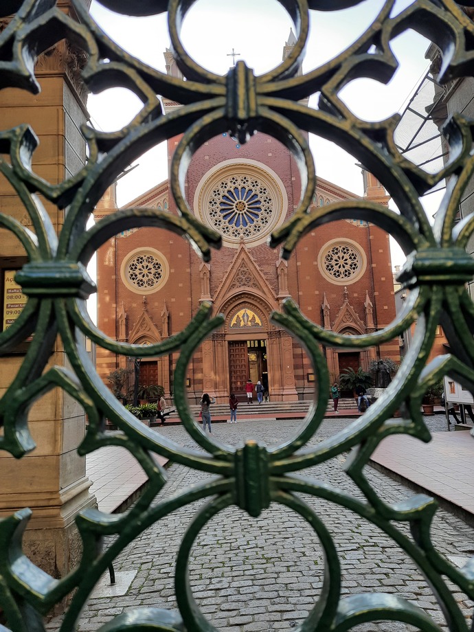 İstiklal caddesi.