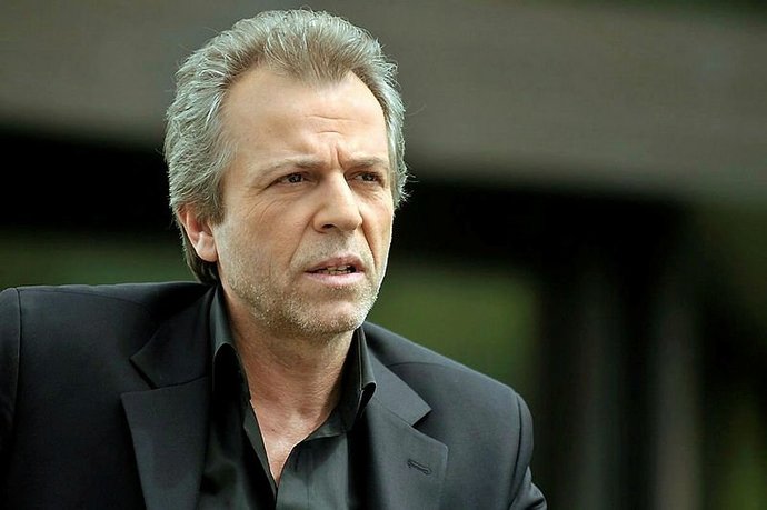 Sizce? Kurtlar Vadisi Pusu dizisinde Polata ve ekibine en çok zararı yaşatan dizinin kötü karakteri kimdir?