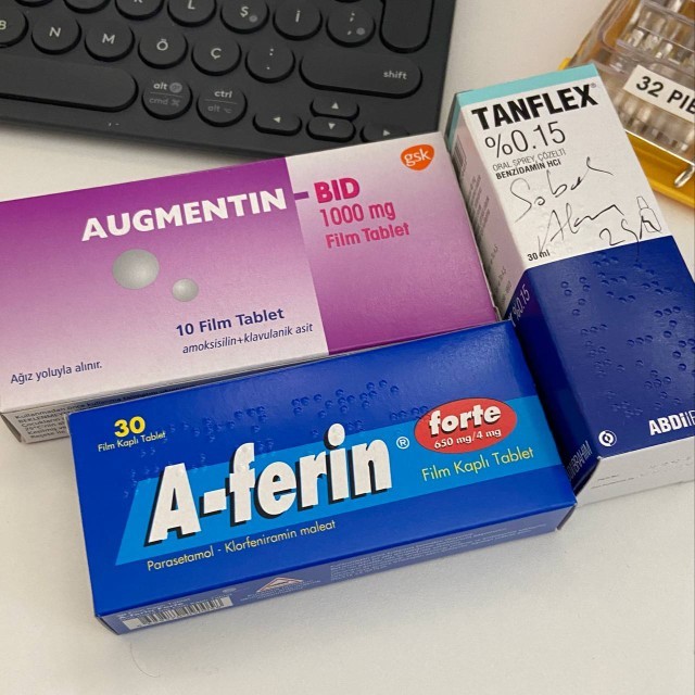 "Senin için çok eğlenceli ağrı kesiciler yazdım" diyen doktor ne demek istiyordur?