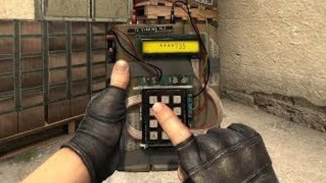 Oyun oynarken tam önünüze bomba gelse ne yaparsınız?